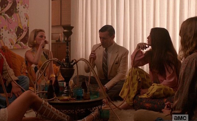 don_draper_smoking_hashish